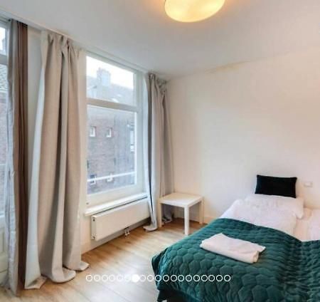 Luxurious Canalview Apt With Patio City Centre Амстердам Экстерьер фото